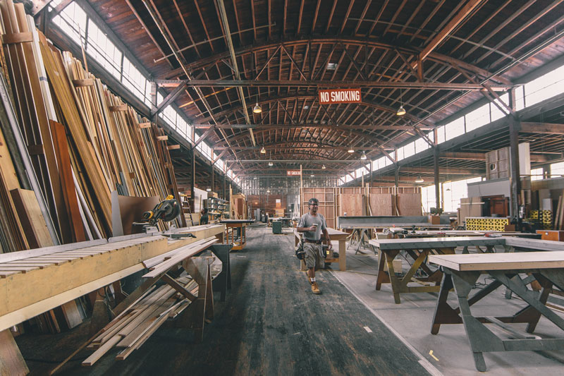 Set-building at The Lot. (Photo by Paolo Fortades)